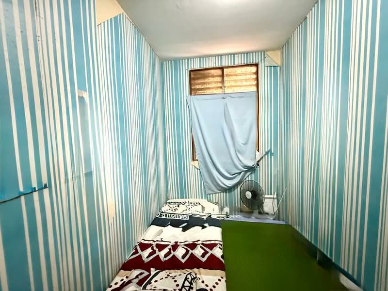 Rumah Flat untuk Dijual di Pangsapuri Seri Perantau - Simon Lee - Bedroom - PropertyGuru.com.my