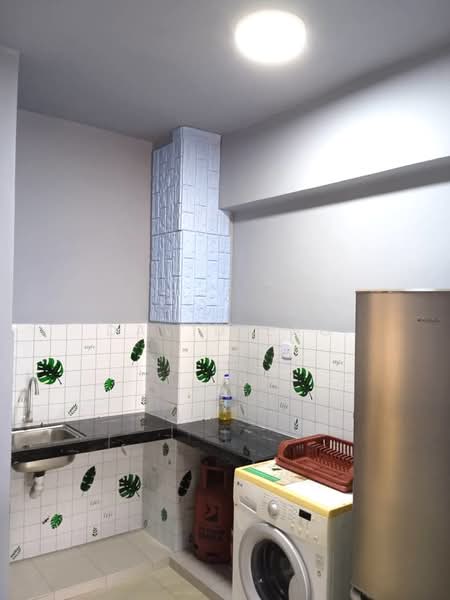 Service Residence for Rent at D'Alamanda - David Lao - Kitchen - PropertyGuru.com.my