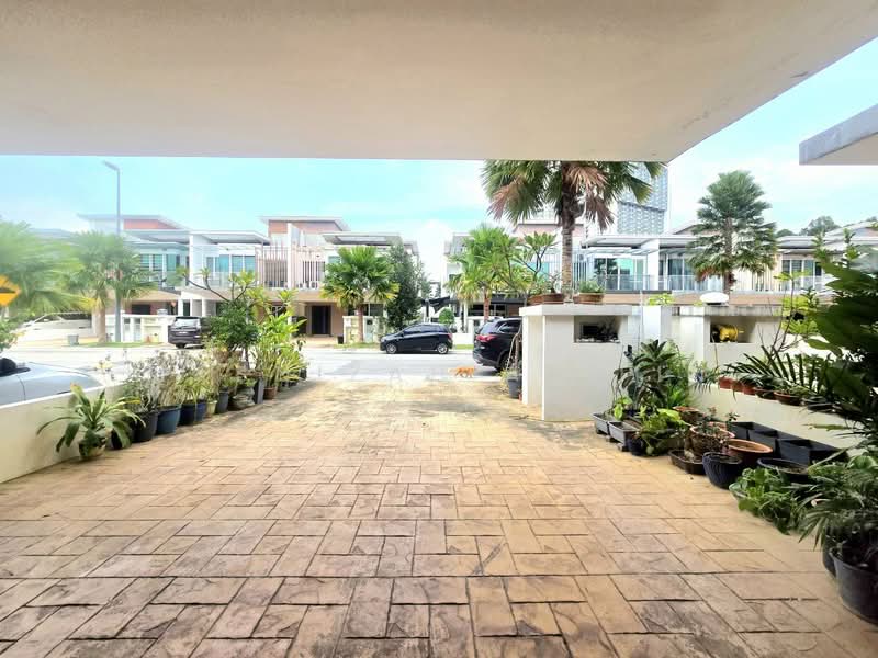 Rumah Teres 2 Tingkat untuk Dijual di Cyberjaya (Selangor) - Masnizah Arifin - Exterior - PropertyGuru.com.my