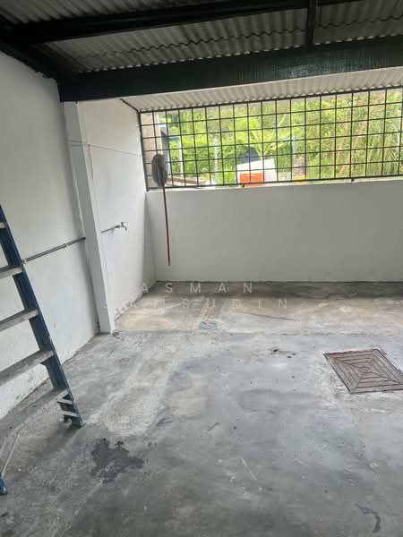 1-storey Terraced House for Rent in Shah Alam (Selangor) - Asman Samsudin - Exterior - PropertyGuru.com.my