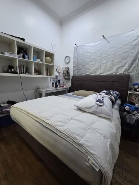 2-storey Terraced House for Rent in Bukit Jelutong (Shah Alam) - Asman Samsudin - Bedroom - PropertyGuru.com.my