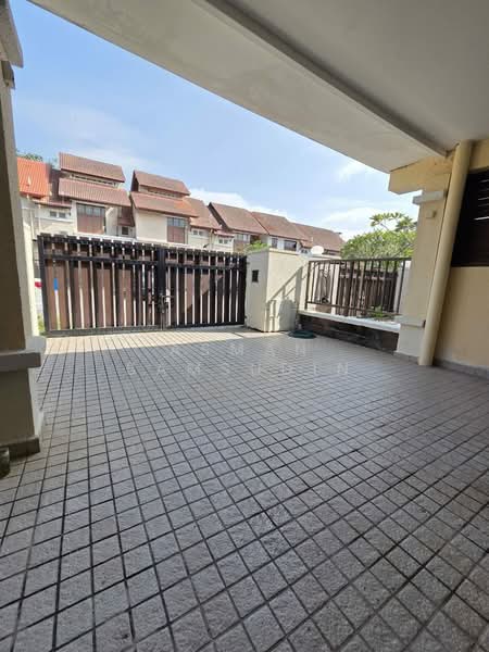 2-storey Terraced House for Rent in Bukit Jelutong (Shah Alam) - Asman Samsudin - Exterior - PropertyGuru.com.my