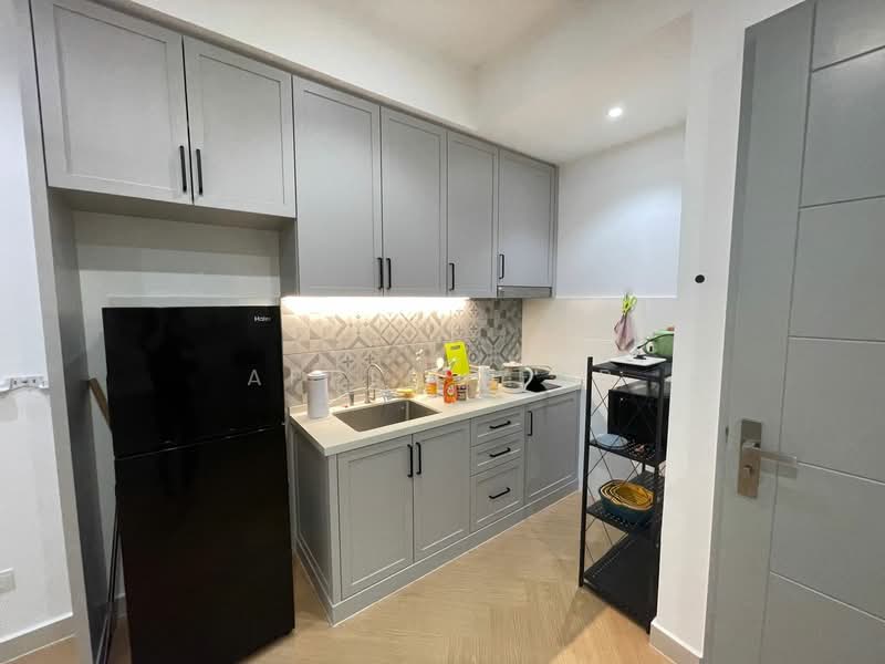 Condominium for Rent at Tropicana Bay Residences - Apple Yeap - Kitchen - PropertyGuru.com.my