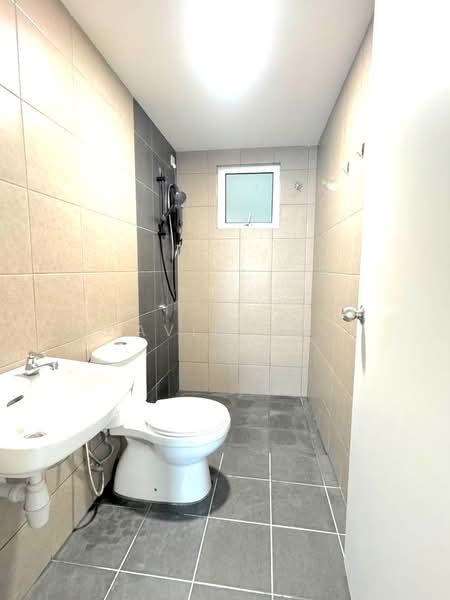 Condominium for Rent at Residensi Dutamas Dahlia - David Lao - Bathroom - PropertyGuru.com.my