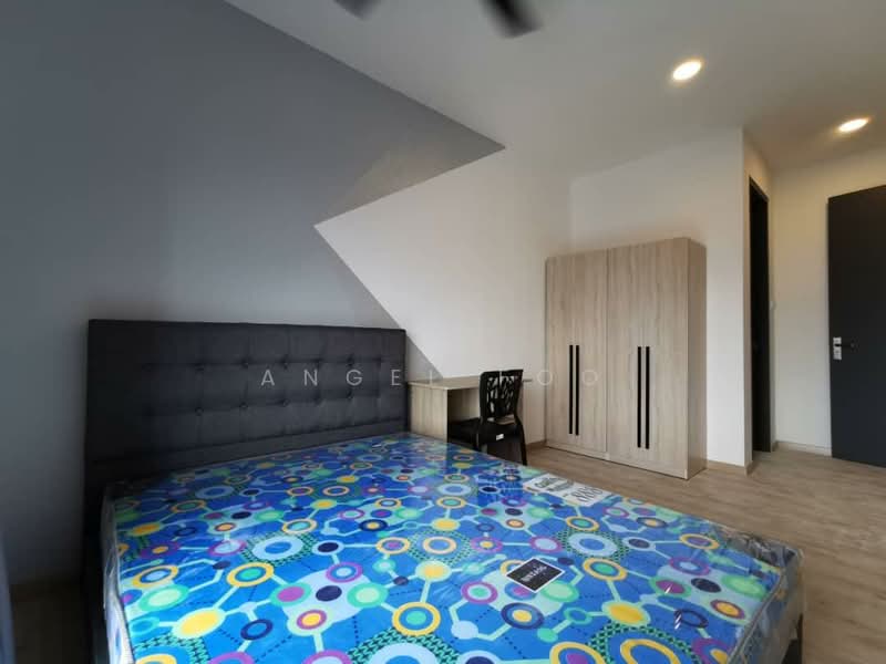 Servis Apartment untuk Dijual di Emporis - Angel Foo - Bedroom - PropertyGuru.com.my