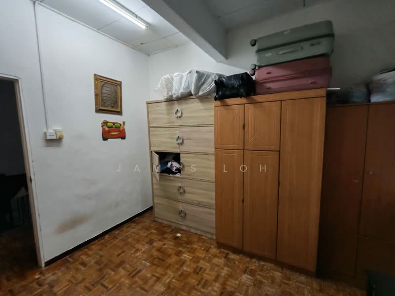 Terraced House for Sale in Taman Pinggiran Senawang (Sungai Gadut) - James Loh - Interior - PropertyGuru.com.my