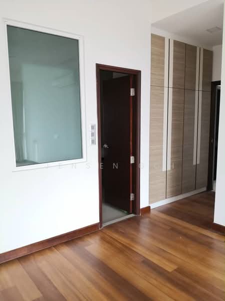 Service Residence for Sale at Paragon Residences @ Straits View - Jensen Goh - Interior - PropertyGuru.com.my
