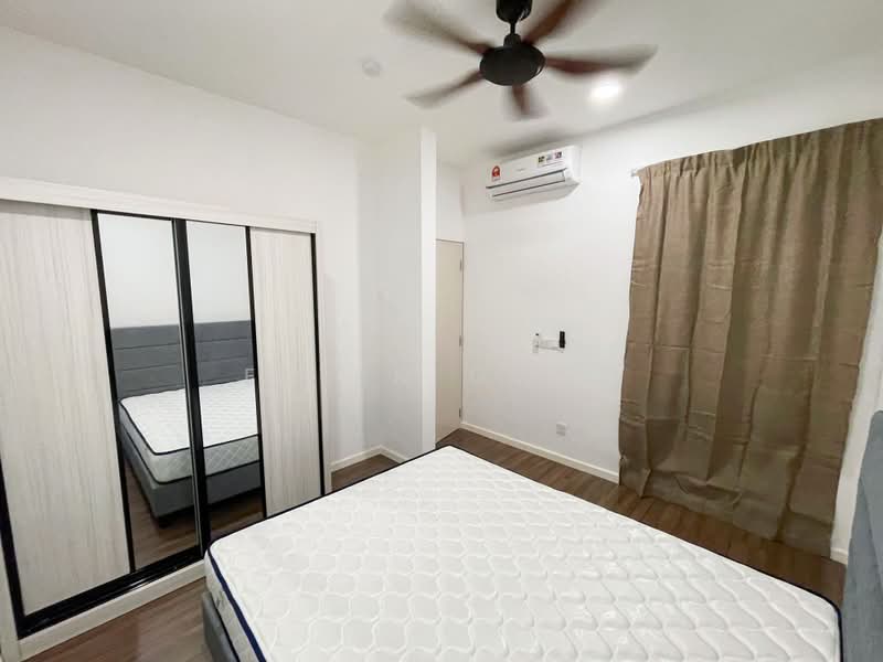 Servis Apartment untuk Disewa di Aurora Subang Jaya - Elvin Gwee - Bedroom - PropertyGuru.com.my