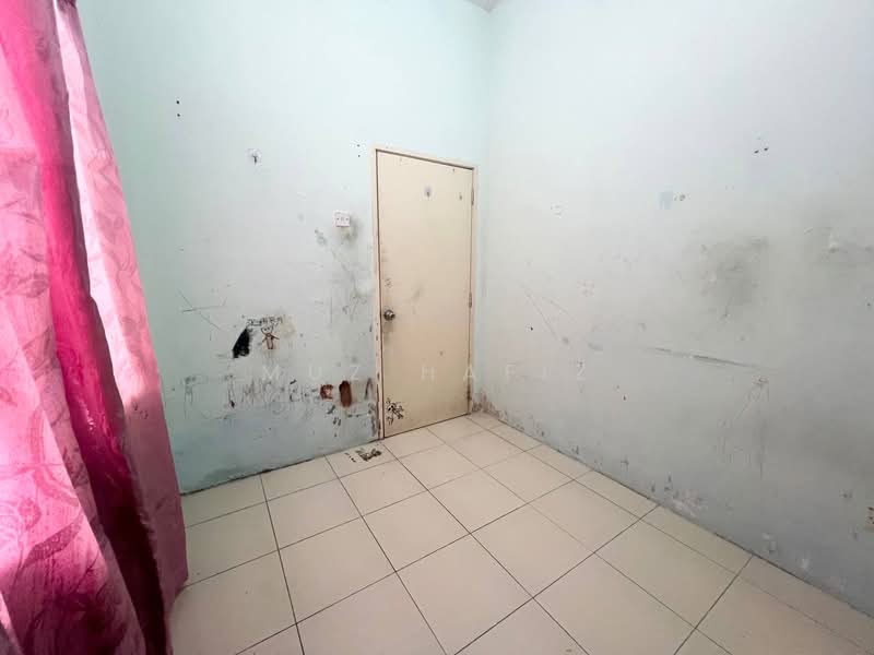 1-storey Terraced House for Sale in Jenjarom (Selangor) - Muz Hafiz - PropertyGuru.com.my