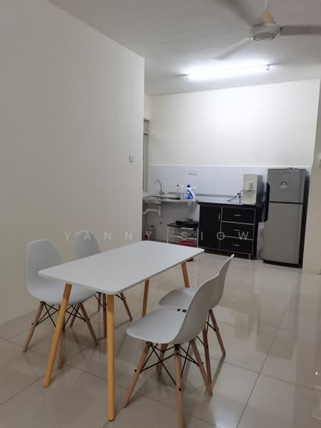 Kondominium untuk Disewa di Platinum Lake PV 15 - Yanny Siow - Kitchen - PropertyGuru.com.my