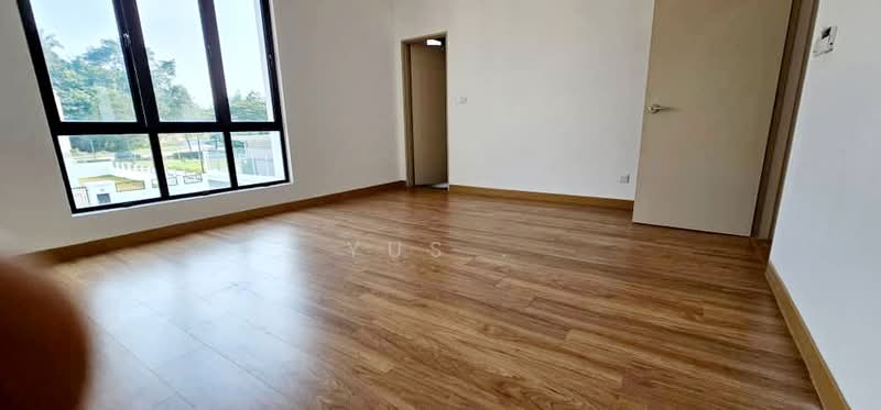 Rumah Teres 2 Tingkat untuk Dijual di Alam Impian (Shah Alam) - Yus . - Master Bedroom View (Room 1- Upstairs) - PropertyGuru.com.my