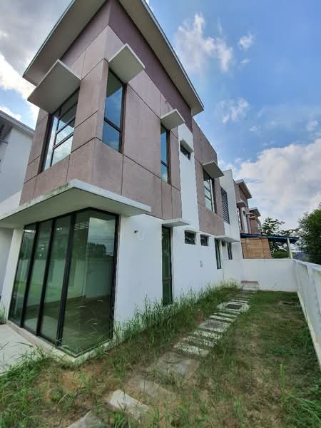 Rumah Berkembar untuk Disewa di Alam Impian (Shah Alam) - Yus . - PropertyGuru.com.my