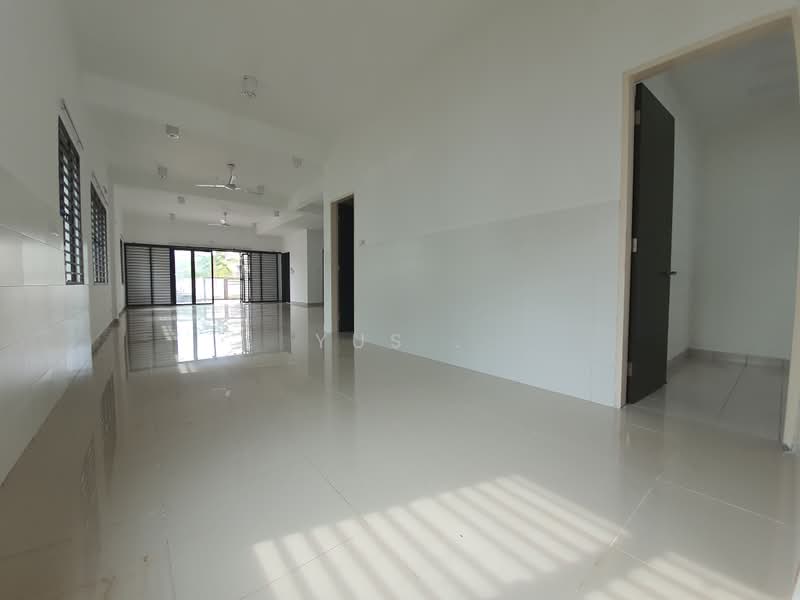 2-storey Terraced House for Sale in Alam Impian (Shah Alam) - Yus . - Kitchen - PropertyGuru.com.my