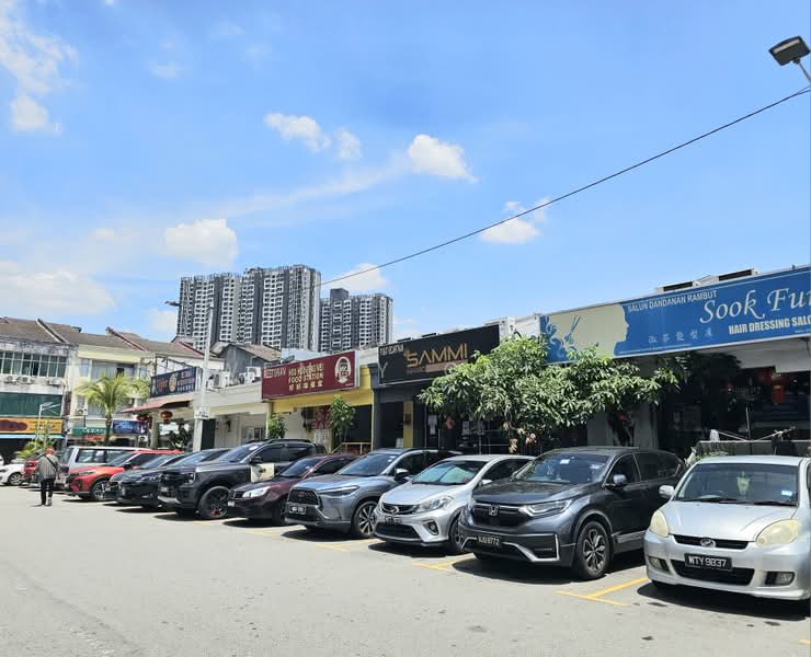 Kedai untuk Dijual di Bandar Puchong Utama (Puchong) - Wendy Chin - Exterior - PropertyGuru.com.my