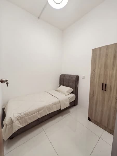 Condominium for Rent at Kings Bay @ Country Garden Danga Bay - Vancy Lim - PropertyGuru.com.my
