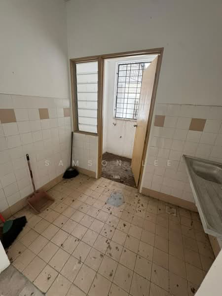 Apartment for Sale at Las Palmas (Palas) - Samson Lee - Kitchen - PropertyGuru.com.my