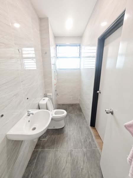 Cluster House for Sale in Taman Austin Duta (Tebrau) - Yik Tat - PropertyGuru.com.my