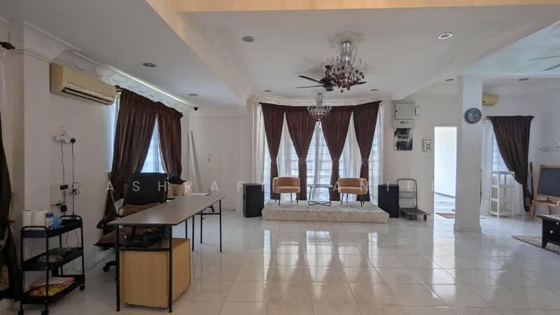 2-storey Terraced House for Sale in Seksyen 7 (Shah Alam) - Ashraff Daniel - Living Room - PropertyGuru.com.my