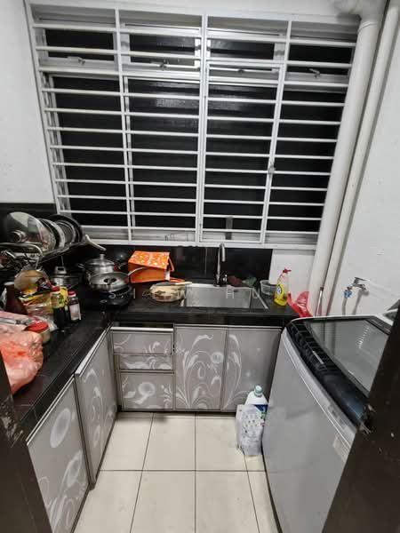 Service Residence for Rent at The Garden Residences - Siew Hui - Kitchen - PropertyGuru.com.my