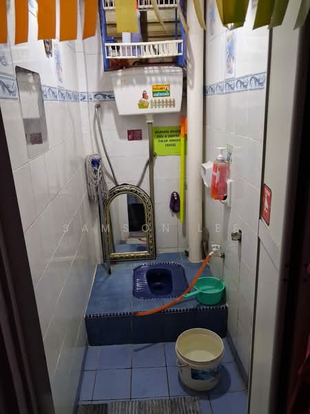 Apartment for Sale at Apartment Mawar - Samson Lee - Bathroom - PropertyGuru.com.my