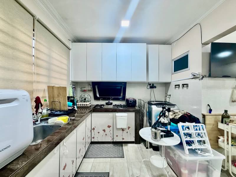 2-storey Terraced House for Sale in Batu Caves (Selangor) - Ashraff Daniel - Kitchen - PropertyGuru.com.my