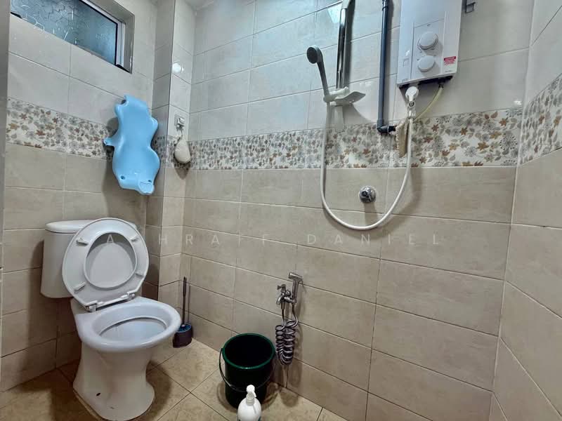 2-storey Terraced House for Sale in Batu Caves (Selangor) - Ashraff Daniel - Bathroom - PropertyGuru.com.my