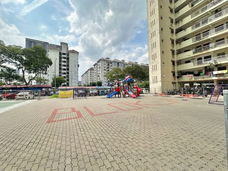 Flat for Sale at Bandar Tasik Selatan (Low Cost) - Muz Hafiz - PropertyGuru.com.my