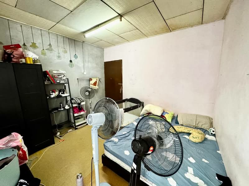 Rumah Teres 2 Tingkat untuk Dijual di Taman TAR (Tun Abdul Razak) (Ampang) - Shazwan CH - Bedroom - PropertyGuru.com.my