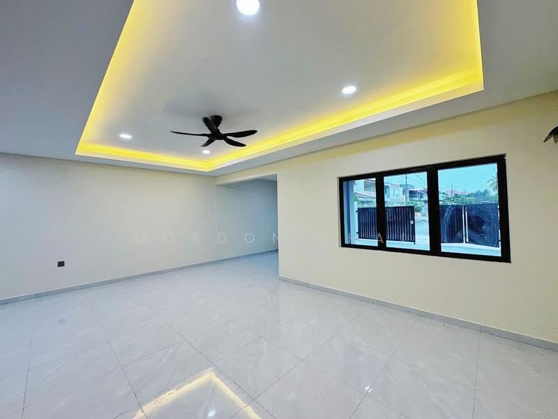 Rumah Teres 2 Tingkat untuk Dijual di Taman Sentosa (Johor Bahru) - Gordon Chai - Living Room - PropertyGuru.com.my