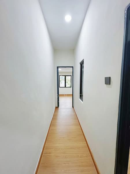 Rumah Teres 2 Tingkat untuk Dijual di Taman Sentosa (Johor Bahru) - Gordon Chai - Corridor - PropertyGuru.com.my