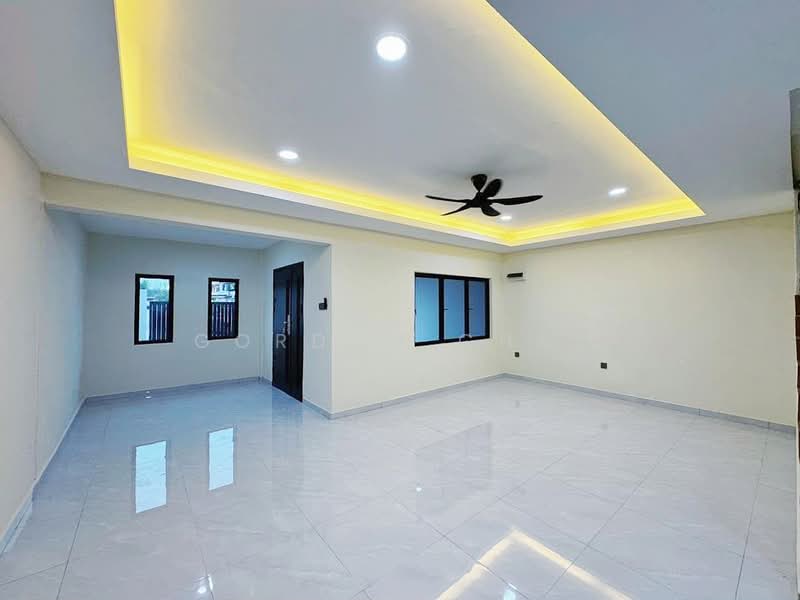 Rumah Teres 2 Tingkat untuk Dijual di Taman Sentosa (Johor Bahru) - Gordon Chai - Living Room - PropertyGuru.com.my