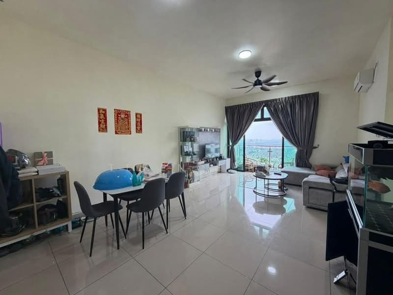 Service Residence for Sale at D'Summit Residences - Terence Eo - Living Room - PropertyGuru.com.my