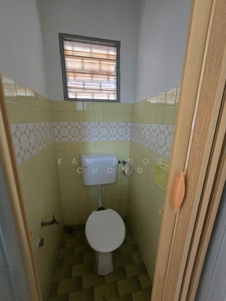 Bungalow for Rent in KLCC (KL City Centre) - Kam Ngor Chong - Bathroom - PropertyGuru.com.my