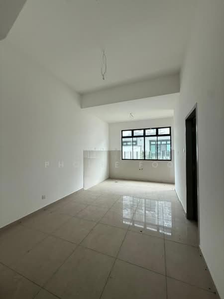 Rumah Teres 2 Tingkat untuk Dijual di Bandar Putra (Kulai) - Phoebe Foo - PropertyGuru.com.my
