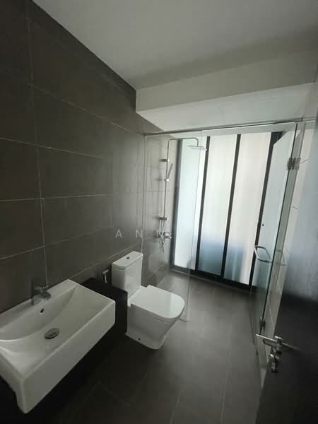 Apartment for Sale at Almas - Ann . - Bathroom - PropertyGuru.com.my