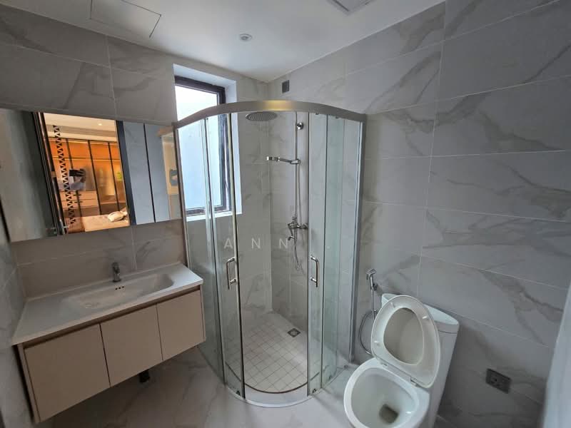 Vila Berkembar untuk Dijual di Forest City (Gelang Patah) - Ann . - Bathroom - PropertyGuru.com.my