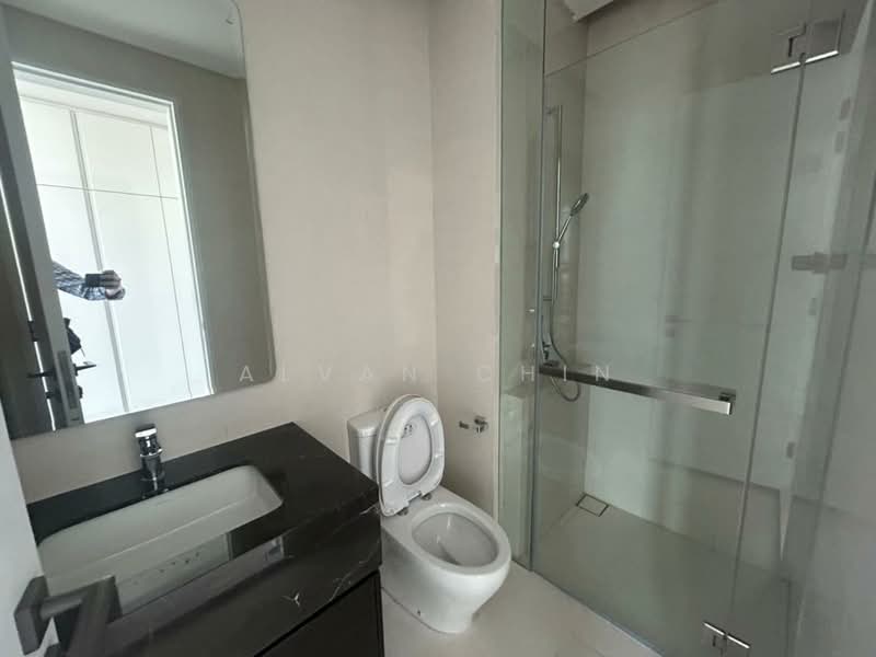 Servis Apartment untuk Disewa di Pavilion Damansara Heights - Alvan Chin - Bathroom - PropertyGuru.com.my