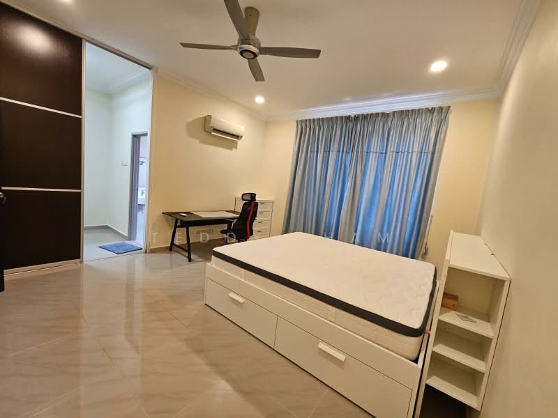 Rumah Teres 2 Tingkat untuk Dijual di Taman Putra Prima (Puchong) - Teddy Tham - Bedroom - PropertyGuru.com.my