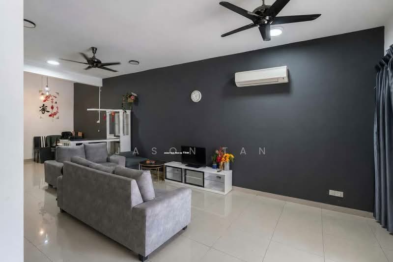 Rumah Teres untuk Disewa di Bandar Bukit Raja (Klang) - Jason Tan - Living Room - PropertyGuru.com.my