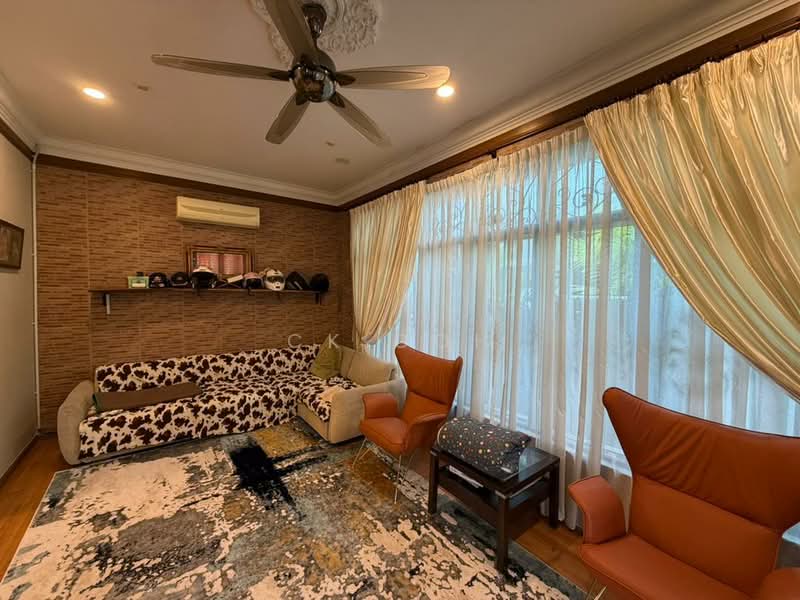 Rumah Berkembar untuk Dijual di Bayan Lepas (Penang) - CK Goh - Living Room - PropertyGuru.com.my