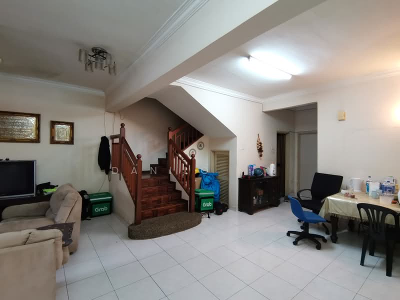 Rumah Teres 2 Tingkat untuk Dijual di Alam Damai (Cheras) - Danilo Lim - PropertyGuru.com.my