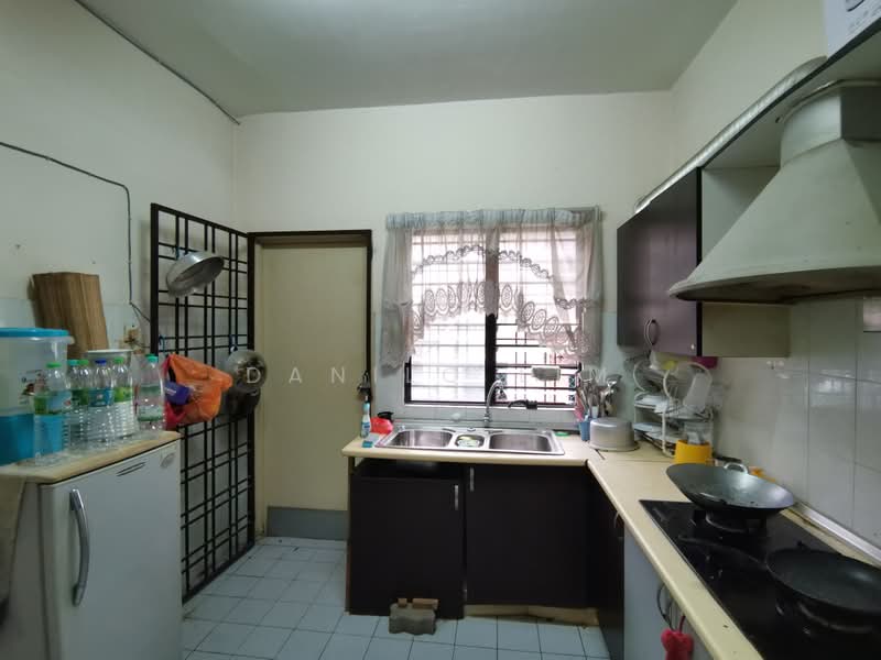 Rumah Teres 2 Tingkat untuk Dijual di Alam Damai (Cheras) - Danilo Lim - PropertyGuru.com.my