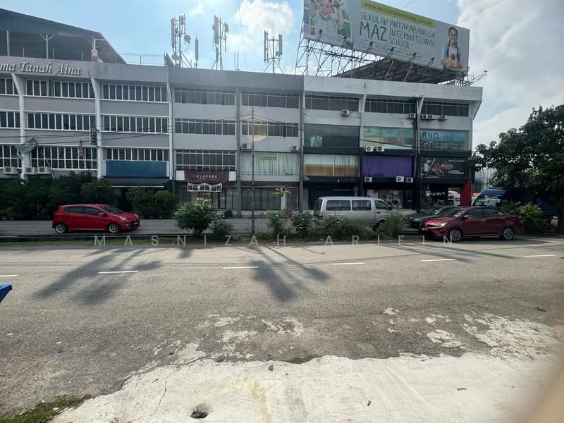 2-storey Terraced House for Sale in Taman Mesra (Shah Alam) - Masnizah Arifin - Exterior - PropertyGuru.com.my