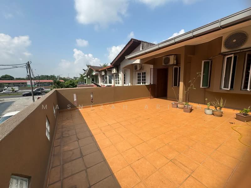 2-storey Terraced House for Sale in Taman Mesra (Shah Alam) - Masnizah Arifin - Exterior - PropertyGuru.com.my