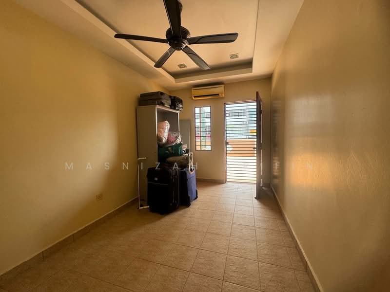 2-storey Terraced House for Sale in Taman Mesra (Shah Alam) - Masnizah Arifin - Interior - PropertyGuru.com.my