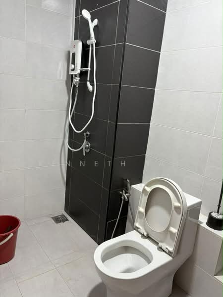 Service Residence for Rent at Wave @ Marina Cove - Kenneth Tan - Bathroom - PropertyGuru.com.my