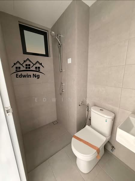Kondominium untuk Dijual di Terraces Condominium - Edwin Ng - Bathroom - PropertyGuru.com.my