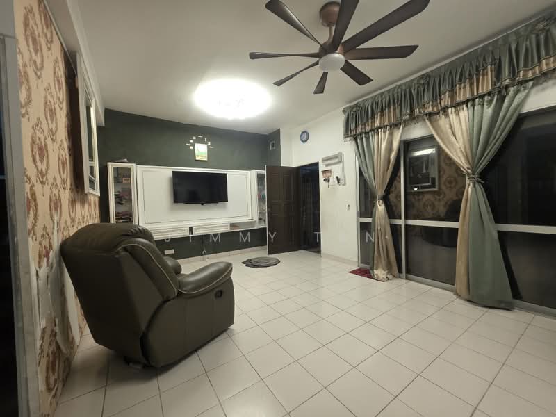Rumah Teres 2 Tingkat untuk Disewa di Desa Coalfields (Sungai Buloh) - Jimmy Tan - Living Room - PropertyGuru.com.my