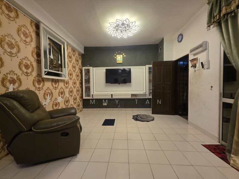 Rumah Teres 2 Tingkat untuk Disewa di Desa Coalfields (Sungai Buloh) - Jimmy Tan - Living Room - PropertyGuru.com.my