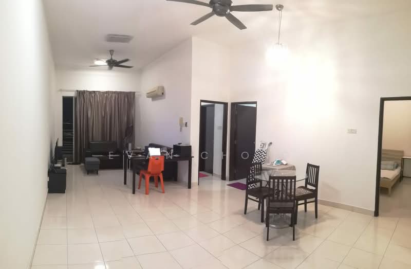 Service Residence for Sale at Serviced Residence @ Casa Tiara - Evan Chong - Living Room - PropertyGuru.com.my